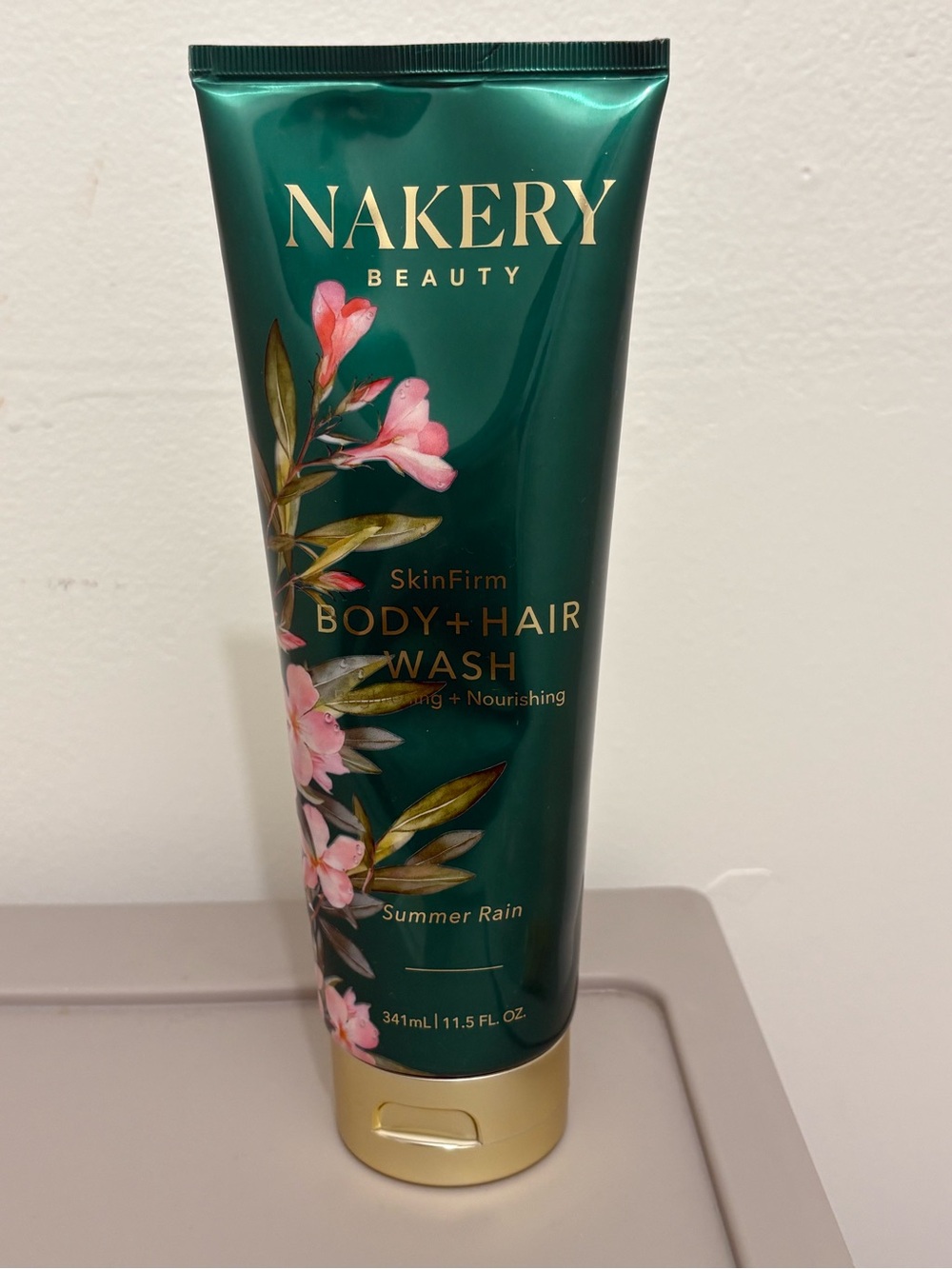Nakery Beauty SkinFirm Body + Hair Wash — Green